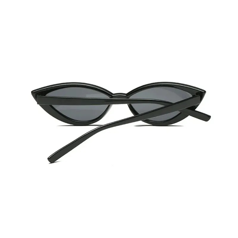 新しいキャットアイサングラス女性黒高級デザイン眼鏡女性パーテ - Sunglasses Cat Eye のレビューと価格