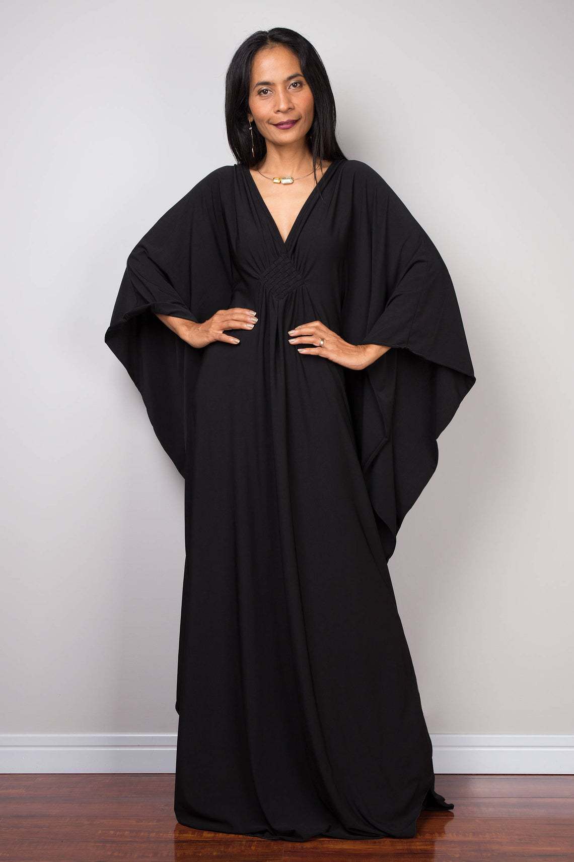 女性用無地カバーアップVネックバットウィングスリーブプラスサ - Cover Up Kaftan のレビューと価格